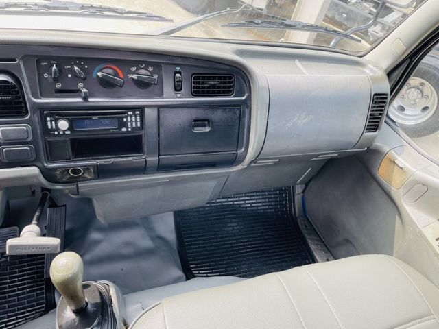 Mitsubishi Canter  第17張相片