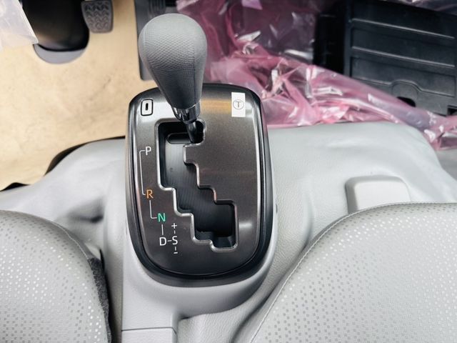 Hino 300  第1張相片