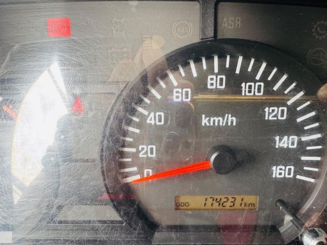 Isuzu Elf(一路發)  第2張相片