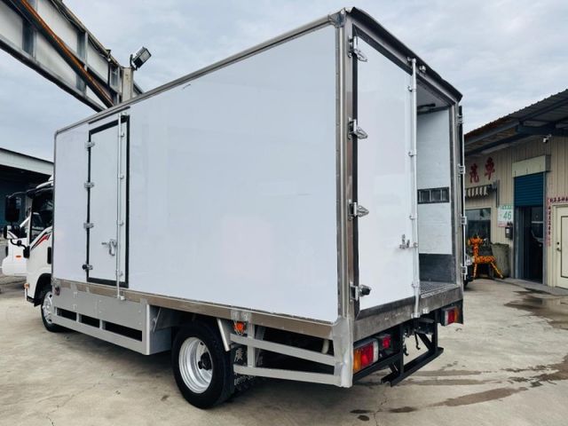 Isuzu Elf(一路發)  第8張相片