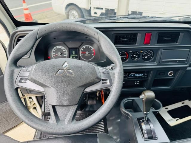 Mitsubishi Delica  第3張相片