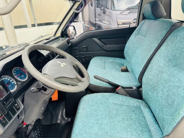 Mitsubishi Delica  第12張相片