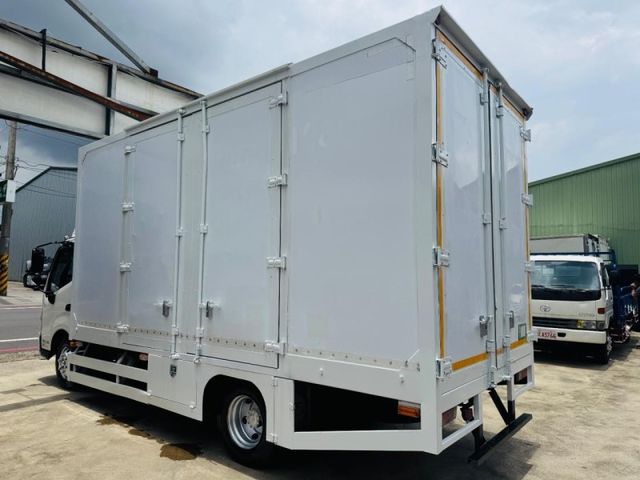 2020 Hino 8.5噸 長軸17呎 高廂  第7張相片