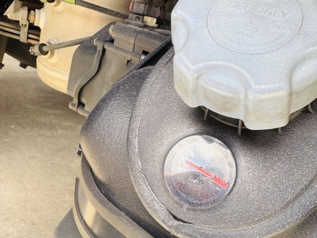 現代大霸王QT500 6速 自手排 12呎 氣煞+氣墊椅  第11張相片