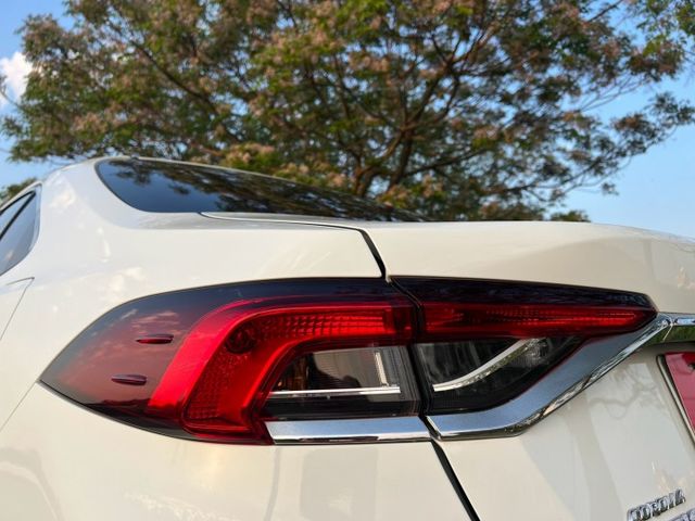 #實車實價#盲點偵測##ACC主動跟車#車道偏離#自動煞停#i-key#恆溫只跑四萬八公里>>  第14張相片