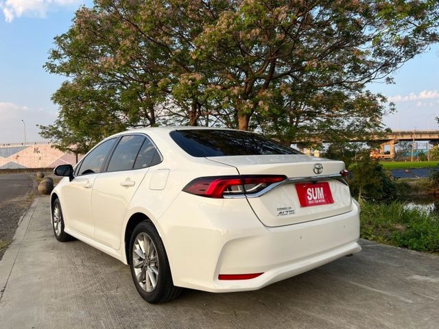 #實車實價#盲點偵測##ACC主動跟車#車道偏離#自動煞停#i-key#恆溫只跑四萬八公里>>  第20張相片