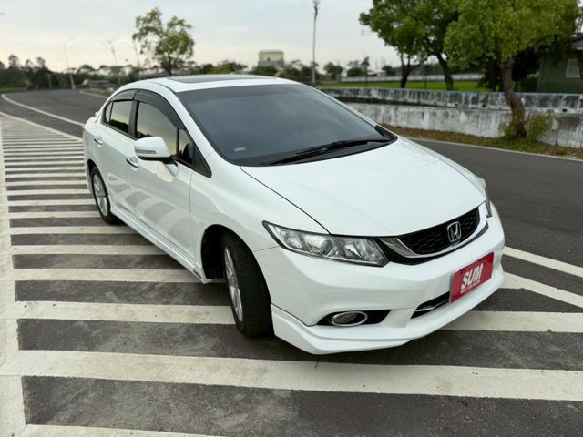 #實車實價#定速#倒車顯影#HID頭燈#天窗#五大保證  第2張相片