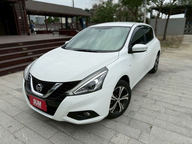 #實車實價#盲點偵測#雙區恆溫空調#數位電視#衛星導航#小車魔術大空間  第1張相片