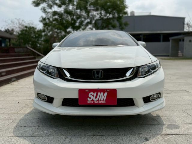 #實車實價#定速#天窗#HID頭燈#換檔撥片#稀有S版2.0  第3張相片
