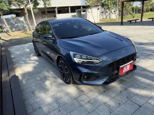 #實車實價#ST-LINE#LV2輔助駕駛#抬頭顯示器#雙區恆溫#換檔撥片  第2張相片