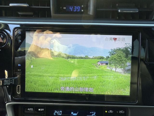 #實車實價#定速#數位電視#倒車顯影#原廠導航#LED日行燈  第11張相片