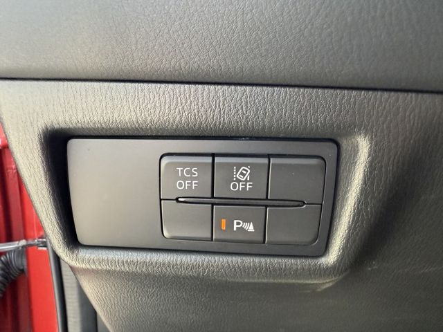 #實車實價#車道偏移#盲點#前後雷達#KEYLESS#抬頭顯示#LED頭燈  第19張相片