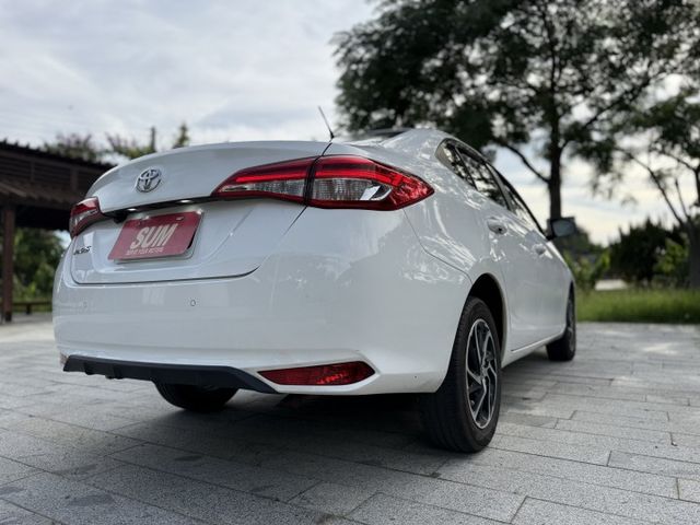 #實車實價#市場稀有頂規#KEYLESS#車道偏移#CARPLAY#預警防護系統  第6張相片