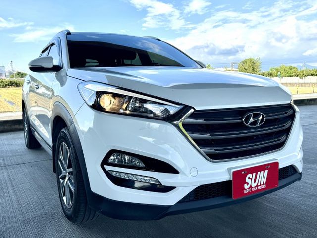 汽油時尚版#一手車#全車原鈑件#電動座椅#分區恆溫空調#後座出風口#定速#免鑰  第3張相片