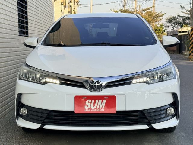 全車原鈑件 倒車顯影 IKEY免鑰/摸門 定速 循跡防滑 安全氣囊 胎壓偵測 電摺  第2張相片