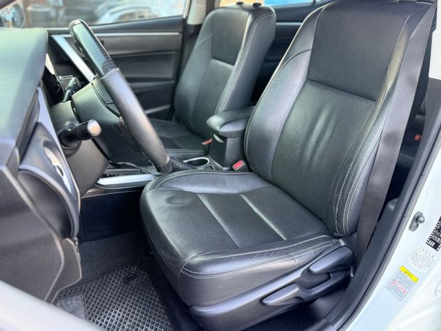 全車原鈑件 倒車顯影 IKEY免鑰/摸門 定速 循跡防滑 安全氣囊 胎壓偵測 電摺  第6張相片