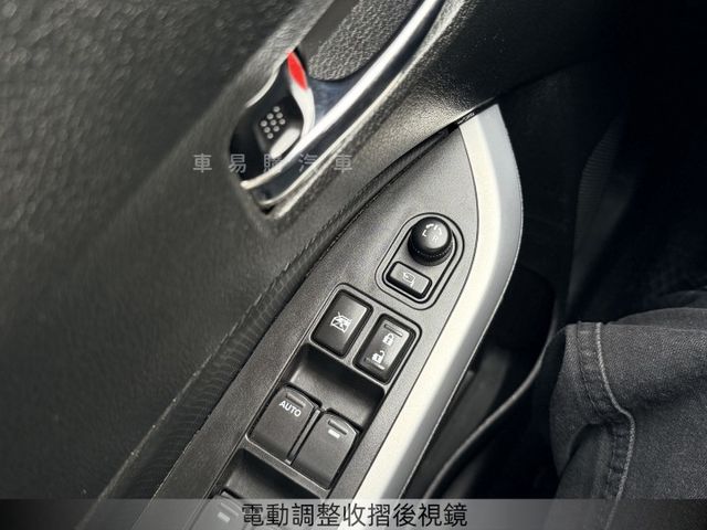 *原鈑件*駕駛模式 陡坡緩降 換檔撥片 倒車顯影 IKEY免匙/摸門 定速  自動頭燈/雨刷 行車紀錄器  第13張相片