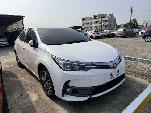 贈四顆新胎/安卓機/倒車顯影/定速/藍芽/免鑰/摸門/導航/運動模式/抬顯/電摺/防滑  第1張相片