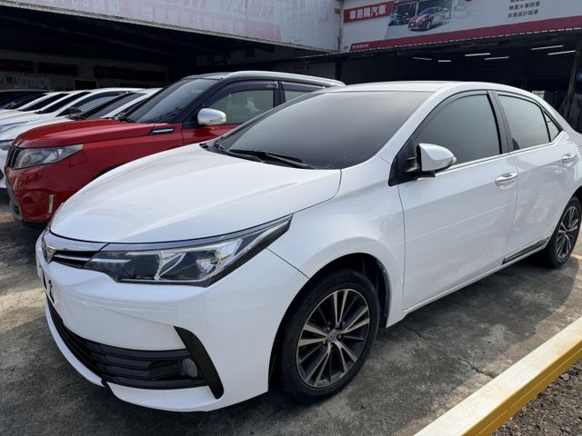 贈四顆新胎/安卓機/倒車顯影/定速/藍芽/免鑰/摸門/導航/運動模式/抬顯/電摺/防滑  第3張相片