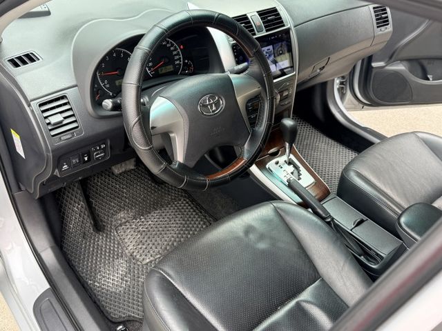 經典版 /安卓機/ABS/定速/藍芽/音響/倒車雷達/LED尾燈/電摺/前後霧燈/安全氣囊  第7張相片