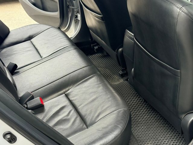 經典版 /安卓機/ABS/定速/藍芽/音響/倒車雷達/LED尾燈/電摺/前後霧燈/安全氣囊  第9張相片