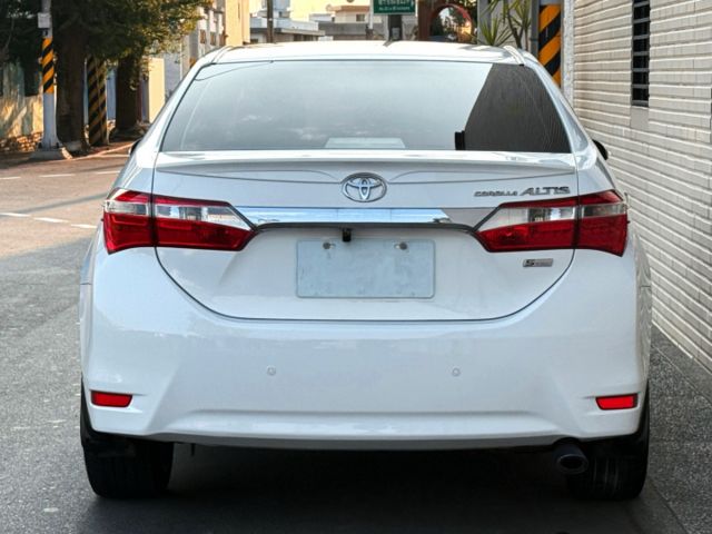 安卓機/免鑰/摸門/定速/倒車顯影/胎壓偵測/自動頭燈/TCS防滑/電摺  第5張相片