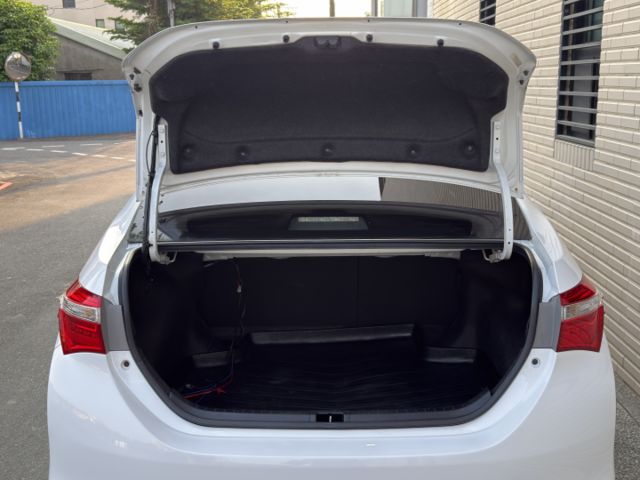 安卓機/免鑰/摸門/定速/倒車顯影/胎壓偵測/自動頭燈/TCS防滑/電摺  第15張相片