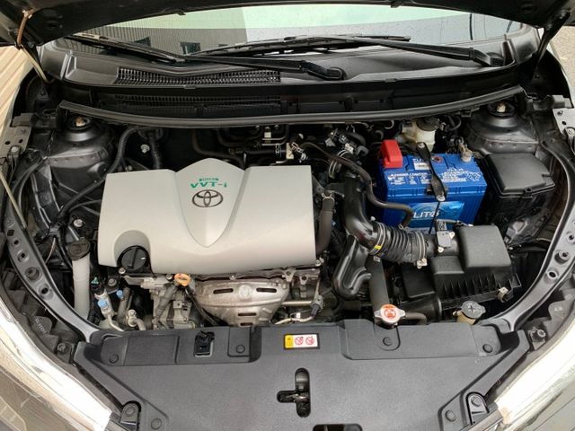 原鈑件/安卓機/ 倒車顯影/自動頭燈/倒車雷達/藍芽/安全氣囊/電摺/可調方向盤/循跡系統  第18張相片