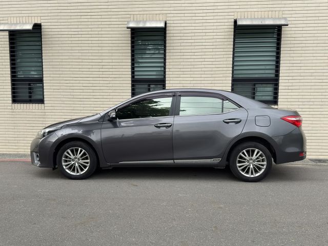 安卓機/免鑰/摸門/定速/倒車顯影/胎壓偵測/自動頭燈/TCS防滑/電摺  第3張相片