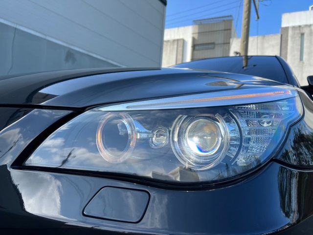 E60 530I 黑武士 #認證車中古車#實車實價#雙前電動記憶座椅#天窗#雙區恆溫空調  第4張相片