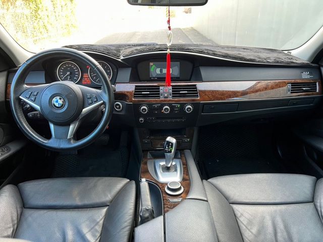 E60 530I 黑武士 #認證車中古車#實車實價#雙前電動記憶座椅#天窗#雙區恆溫空調  第7張相片