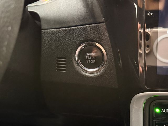 贈四顆新胎/安卓機/倒車顯影/定速/藍芽/免鑰/摸門/導航/運動模式/抬顯/電摺/防滑  第11張相片