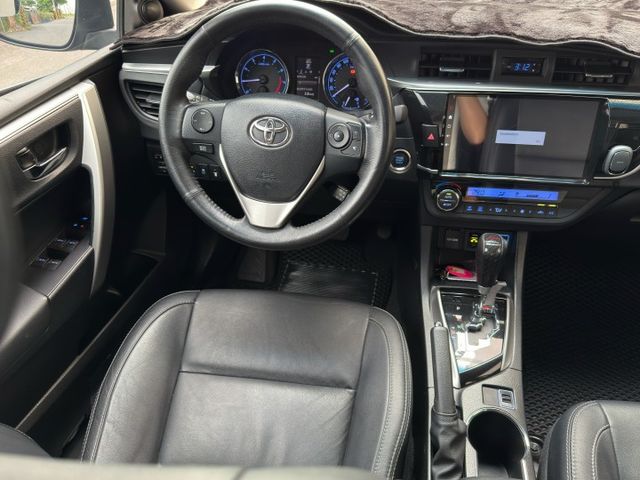 全車原鈑件/APPLE CAR PLAY/安卓機/免鑰/摸門/定速/倒車顯影/胎壓偵測/TCS防滑/電摺  第6張相片