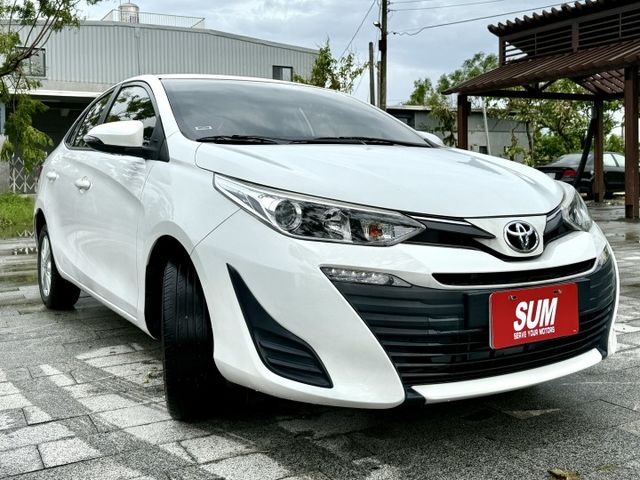 經典款1.5L /倒車顯影/自動頭燈/倒車雷達/ABS/安全氣囊/電摺後視鏡/可調方向盤/循跡系統  第3張相片