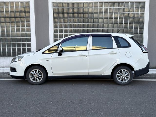 超值代步小車/好停車/盲點偵測/倒車雷達/藍芽/CD/後雨刷  第3張相片
