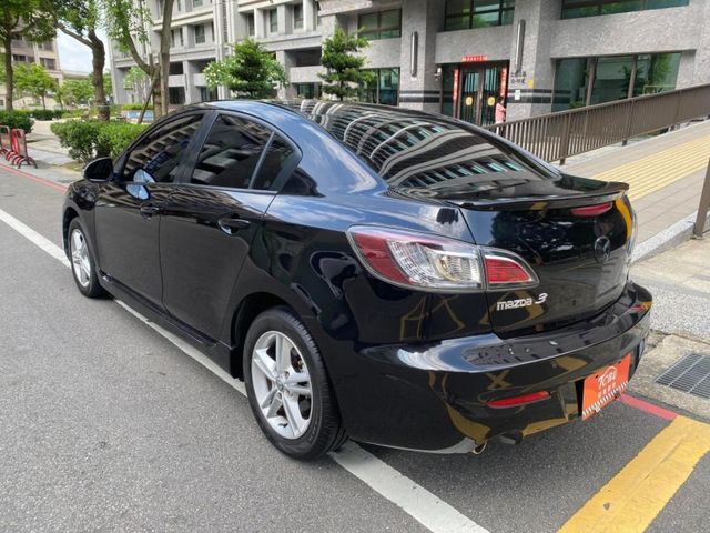 Mazda Mazda3  第3張相片