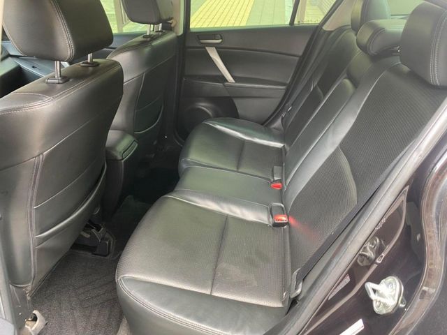 Mazda Mazda3  第6張相片
