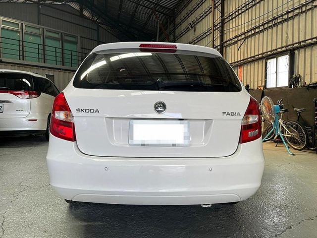 Skoda Fabia  第7張相片