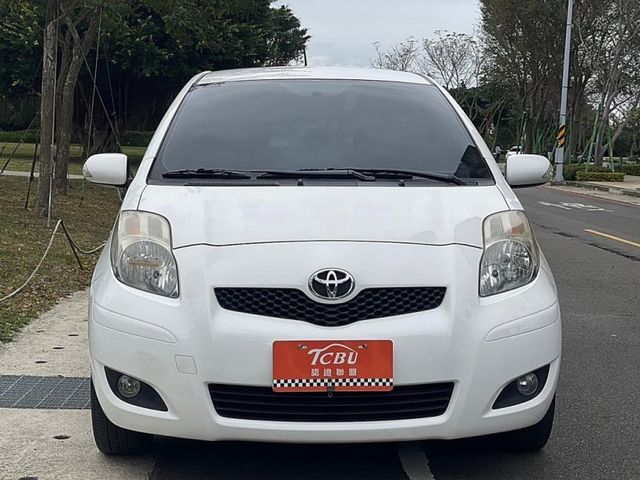 2014豐田 小鴨/yaris 1.5G一手女用水噹噹 跑7萬  第3張相片