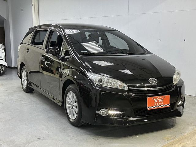 Toyota Wish  第2張相片