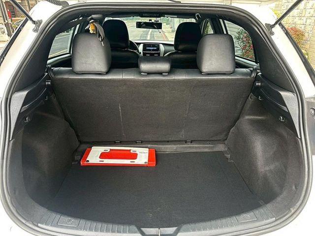 Toyota Yaris  第9張相片