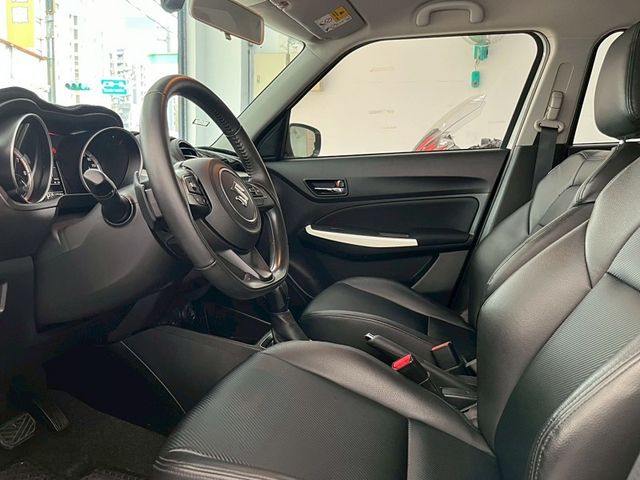 Suzuki SWIFT  第9張相片