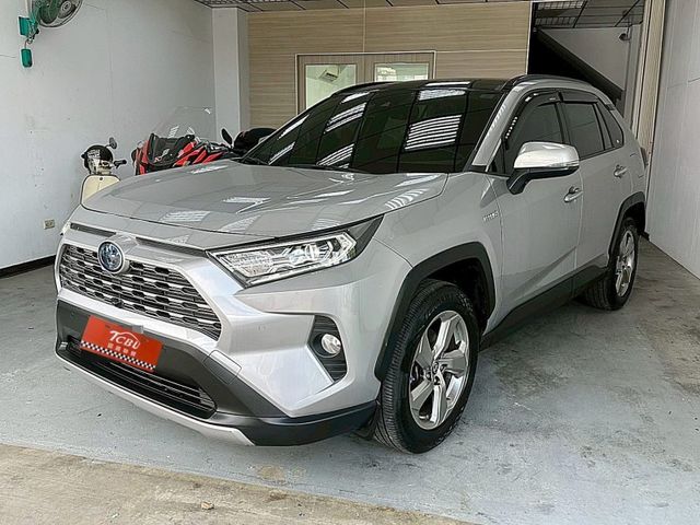 Toyota RAV4  第1張相片