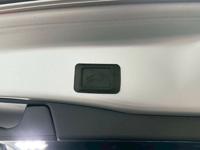 Toyota RAV4  第10張相片