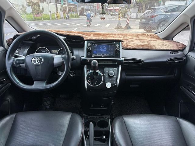 Toyota Wish  第8張相片