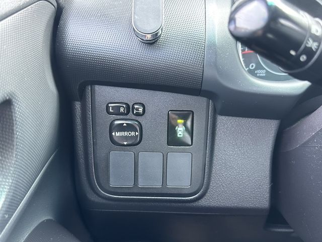 Toyota Wish  第11張相片