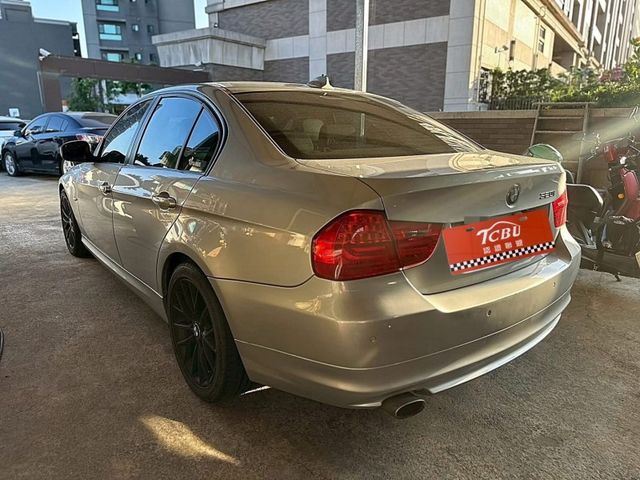 BMW/ 寶馬 320i  第4張相片