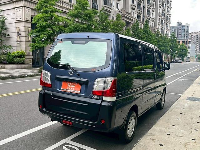 自排廂型車, VERYCA菱利 A180  跑5萬 一手原版件,五人座,定速,盲點,安卓機  360環景  第4張相片