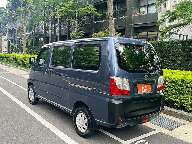 自排廂型車, VERYCA菱利 A180  跑5萬 一手原版件,五人座,定速,盲點,安卓機  360環景  第5張相片