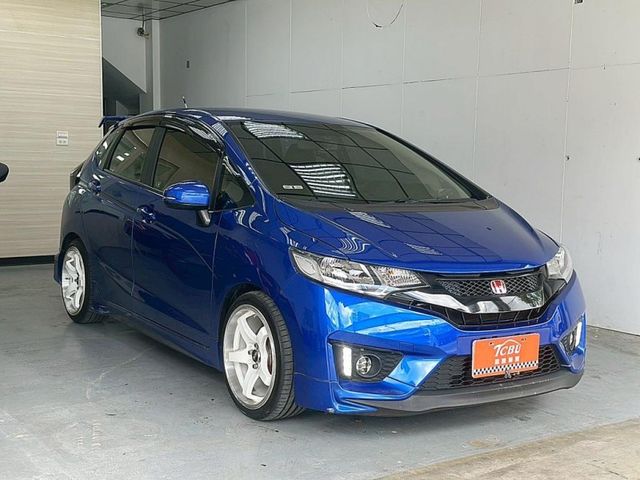 2016本田 Fit 1.5 vti-s  精品改裝 省油省稅高穩定性小車款  第2張相片